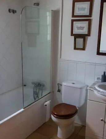 Familiar En La Montana, Con Acceso A Piscina Holiday home